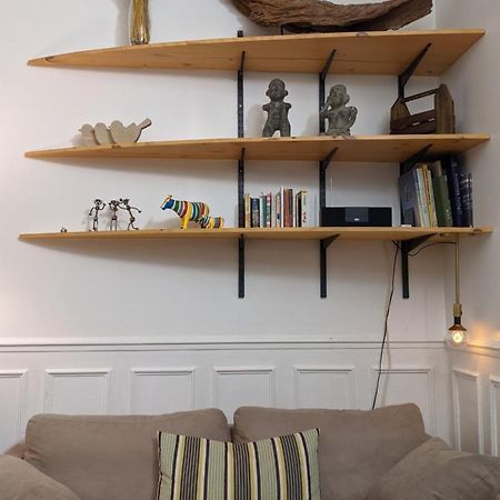 Private Acces To The All Flat. Charming Parisian. Екстериор снимка