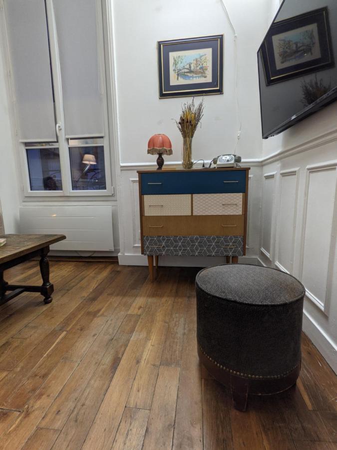 Private Acces To The All Flat. Charming Parisian. Екстериор снимка